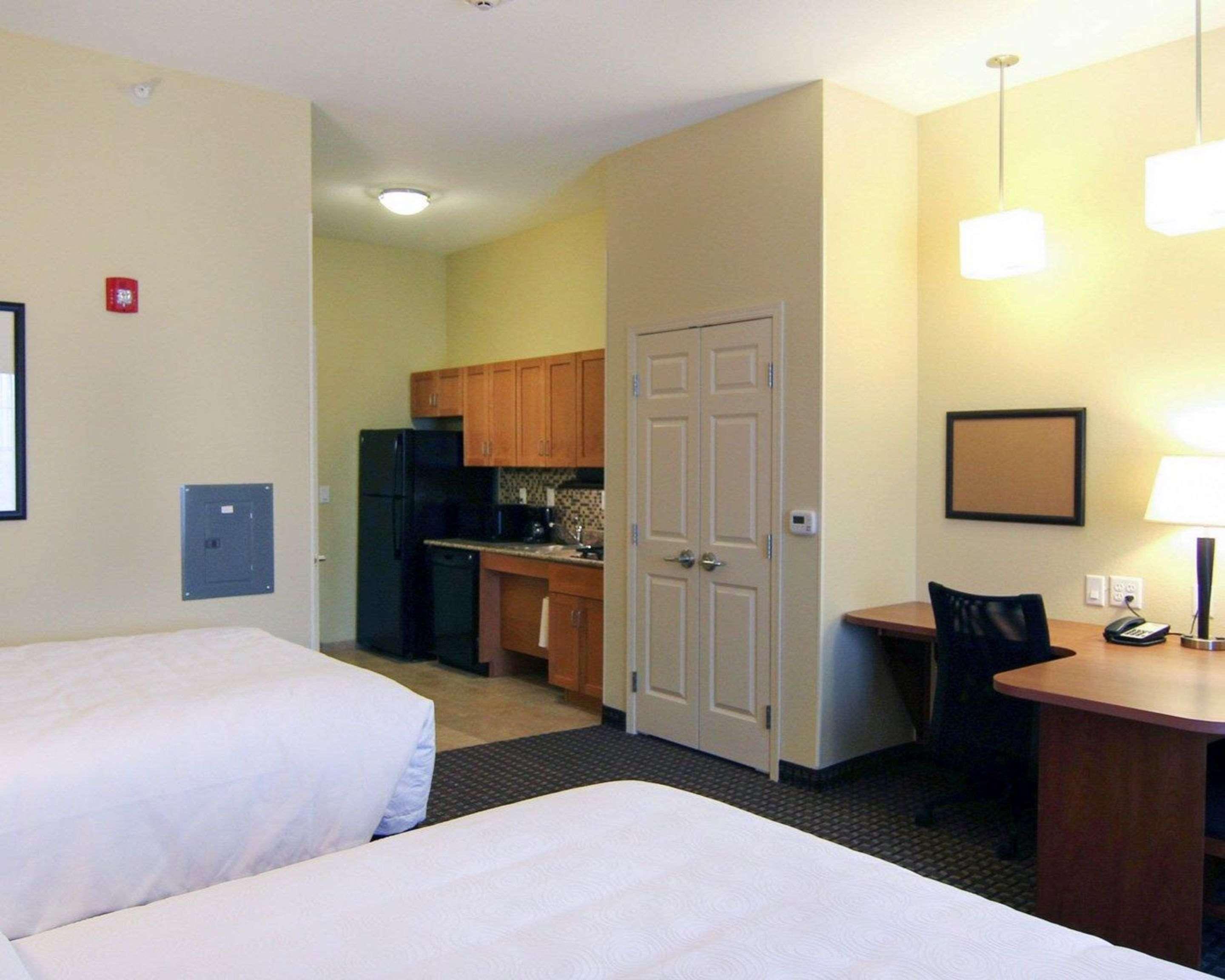 Mainstay Suites Тайога Екстер'єр фото