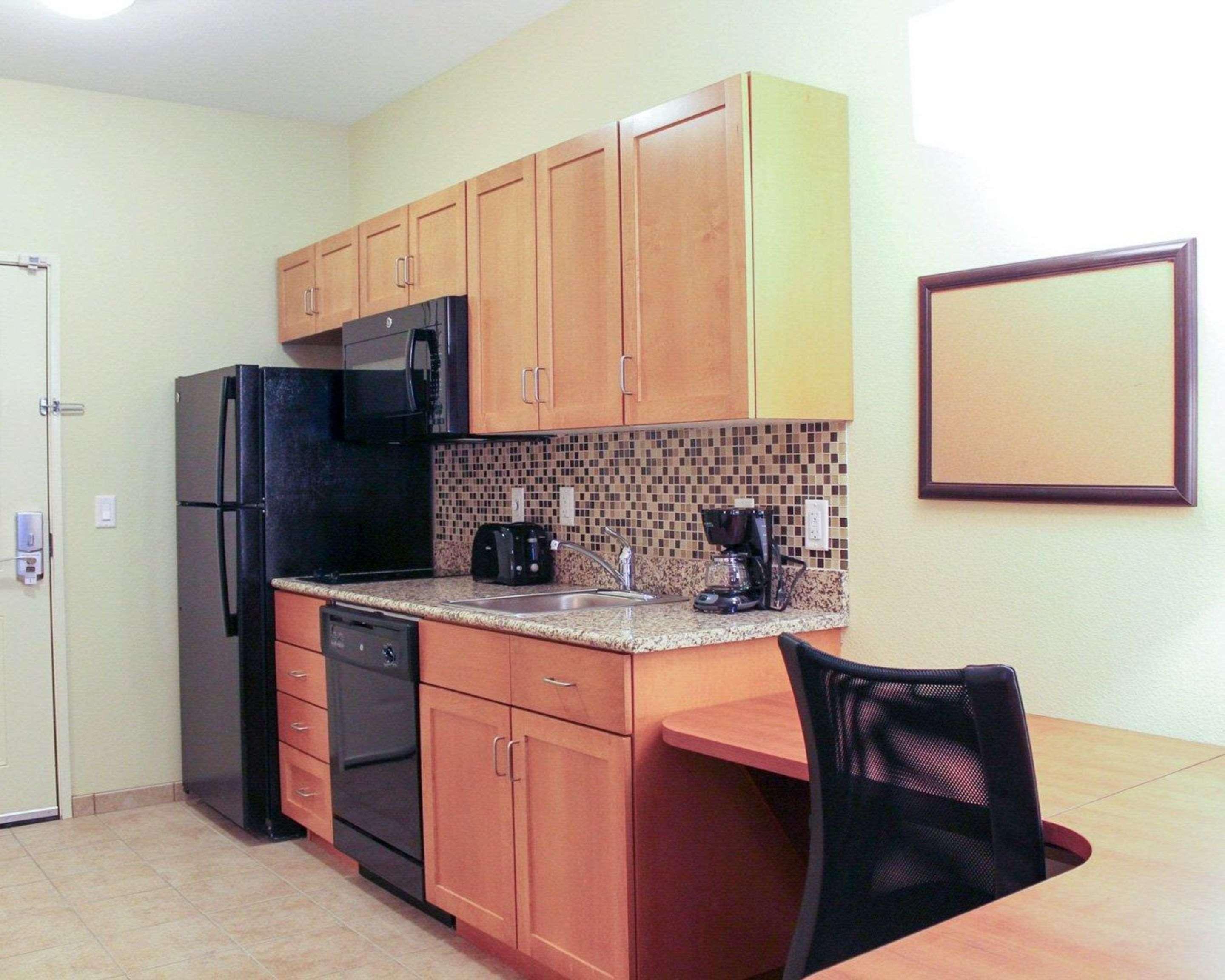Mainstay Suites Тайога Екстер'єр фото