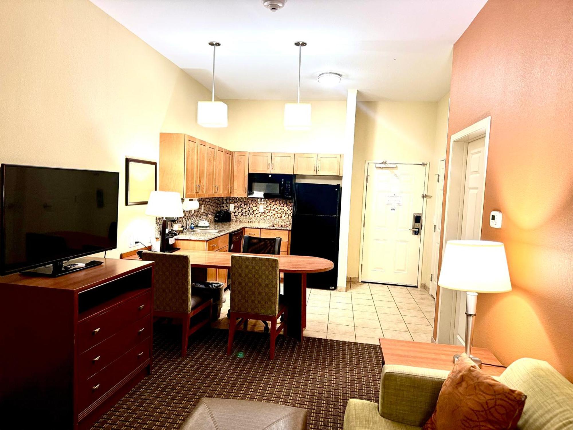 Mainstay Suites Тайога Екстер'єр фото